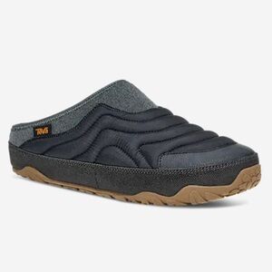 NWOT Teva ReEmber Navy Blue Terrain Slip-On Men’s 8 Women’s 10